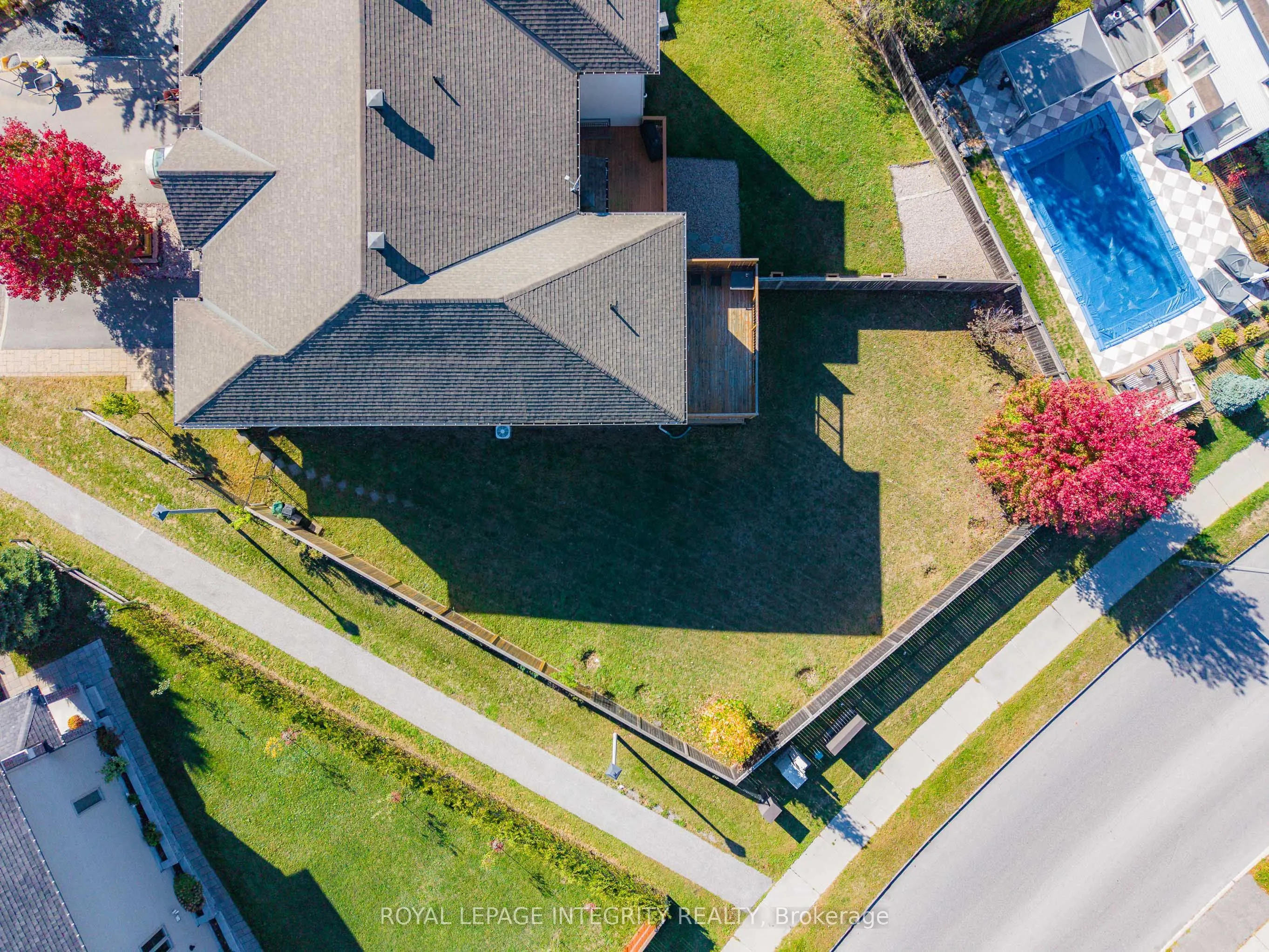 924 Fletcher Circle