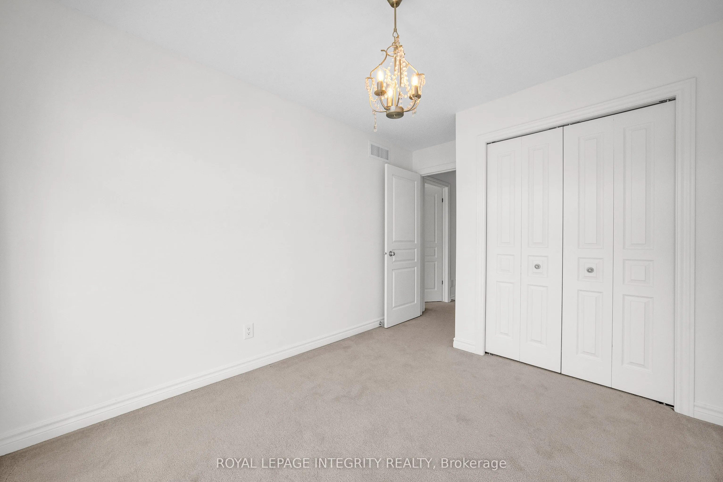 924 Fletcher Circle