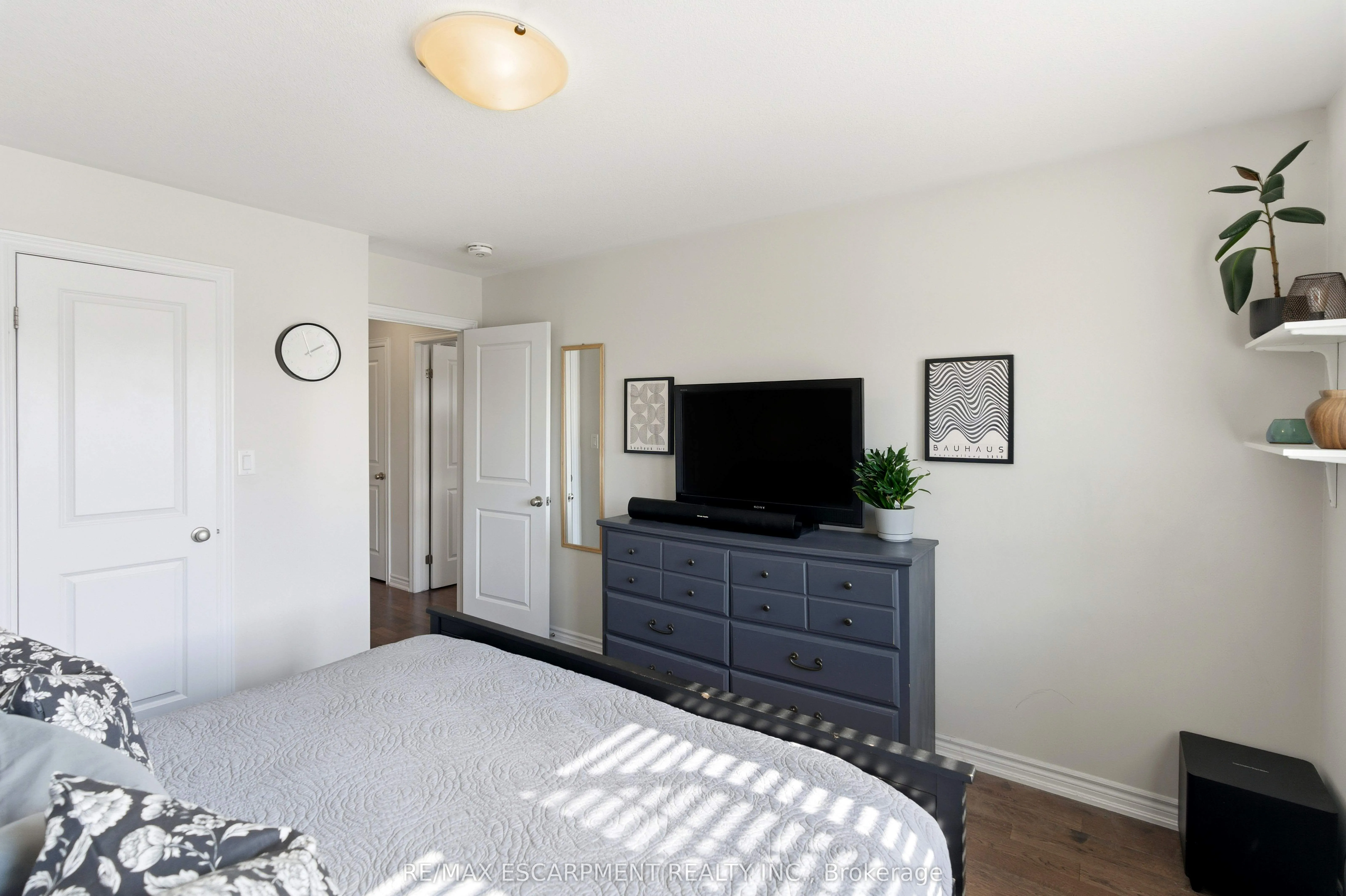 377 Glancaster Road, #54