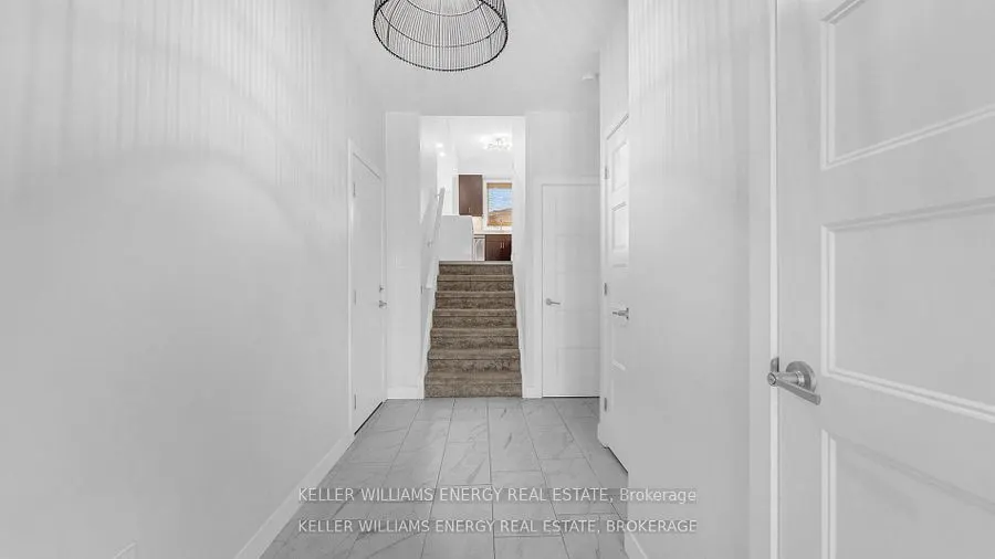 3380 Singleton Avenue, #91