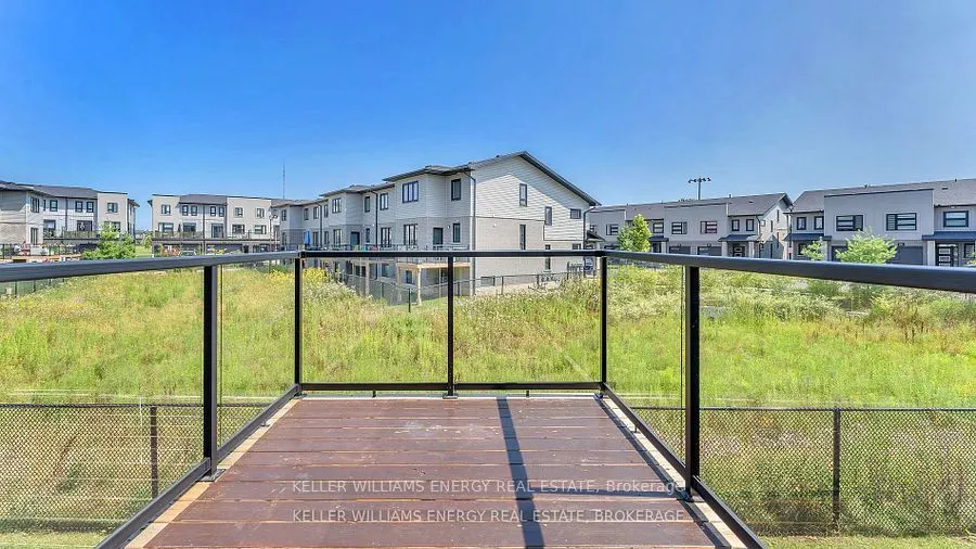 3380 Singleton Avenue, #91