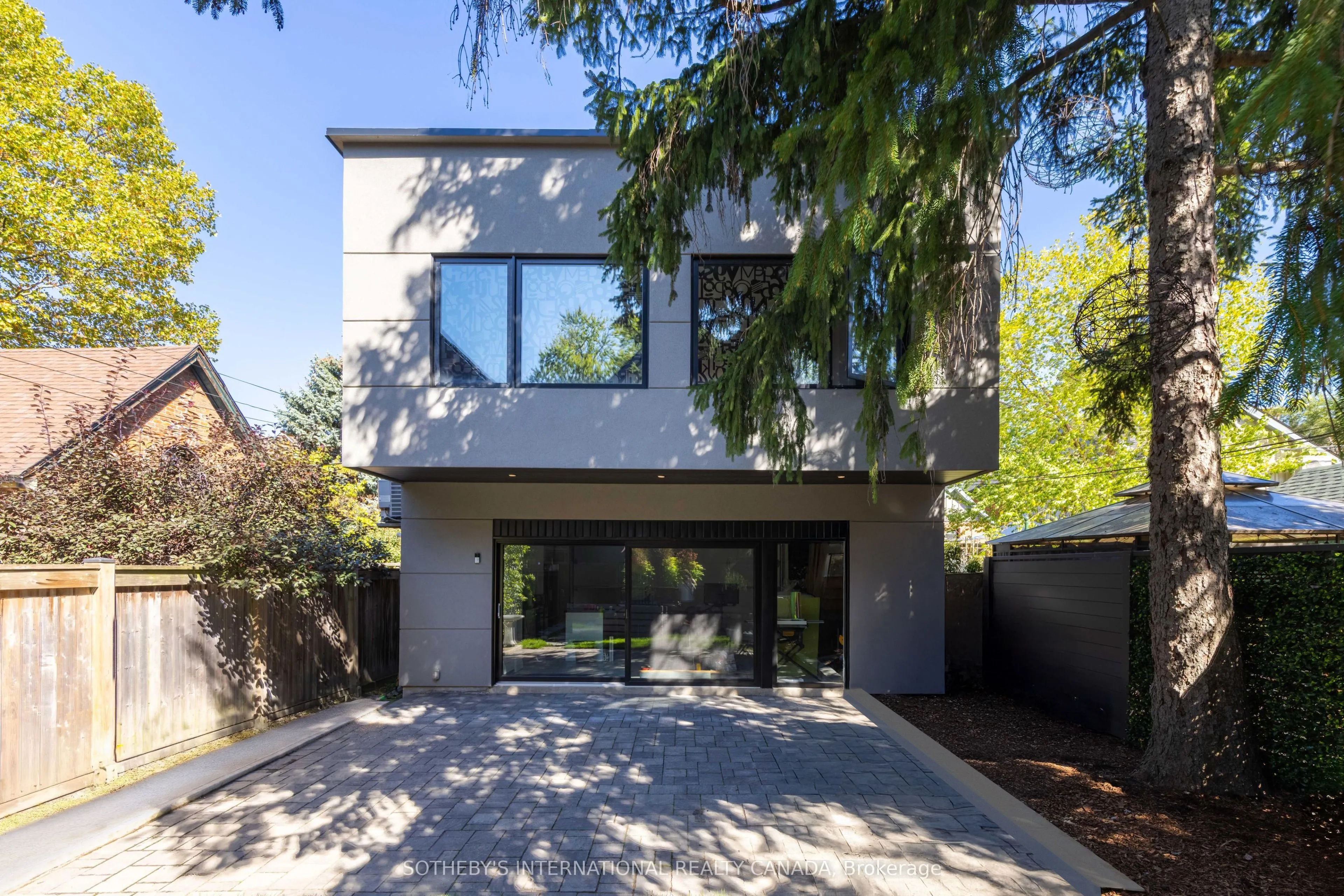 40 Stanley Avenue