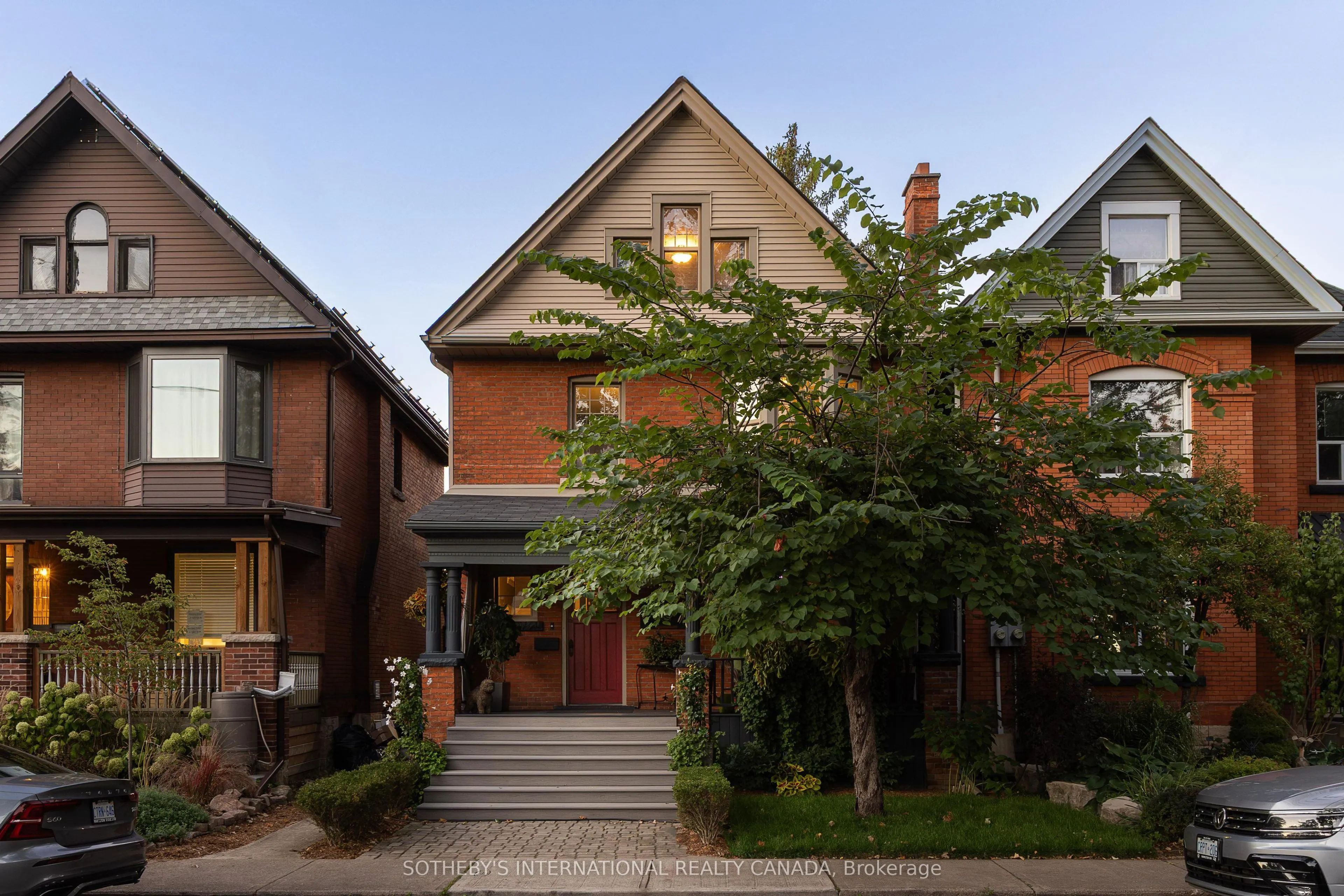 40 Stanley Avenue