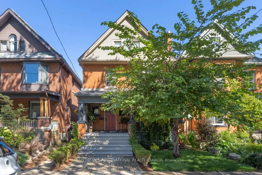 40 Stanley Avenue