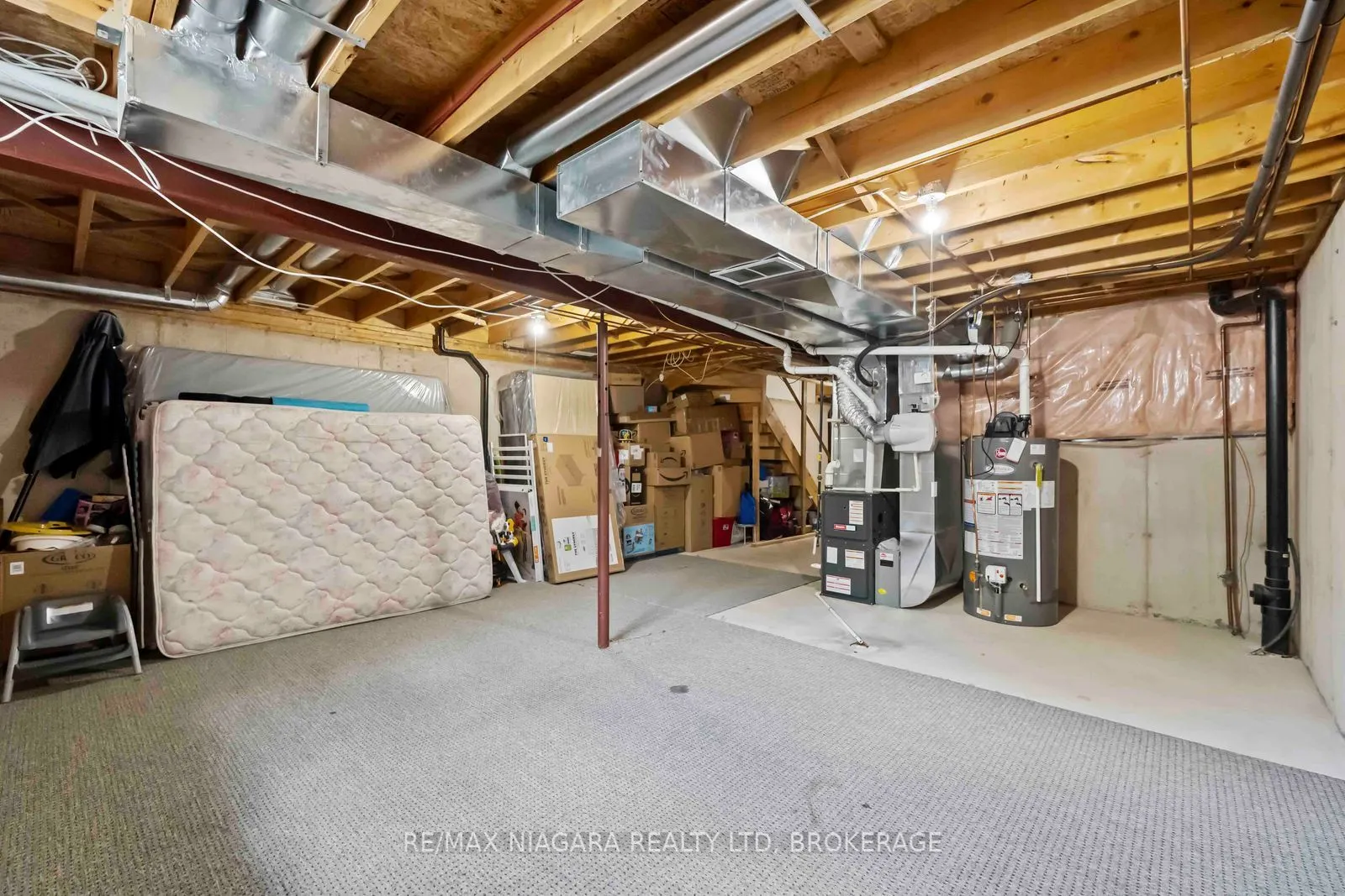 9 Lakeshore Road, #2