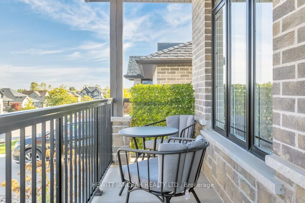 424 Alan Crescent