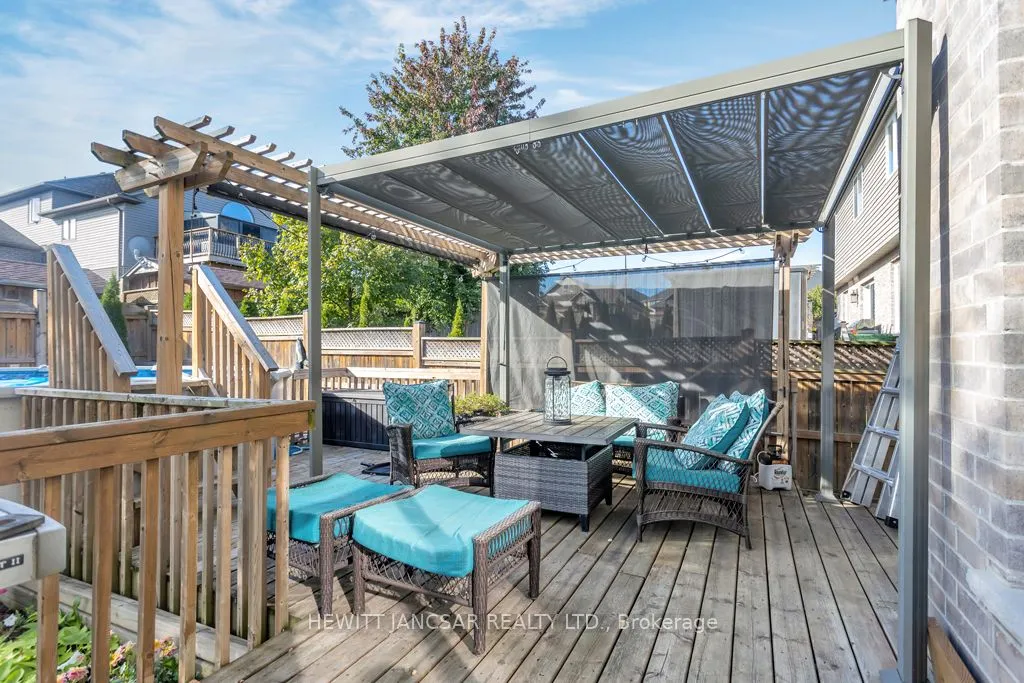 424 Alan Crescent