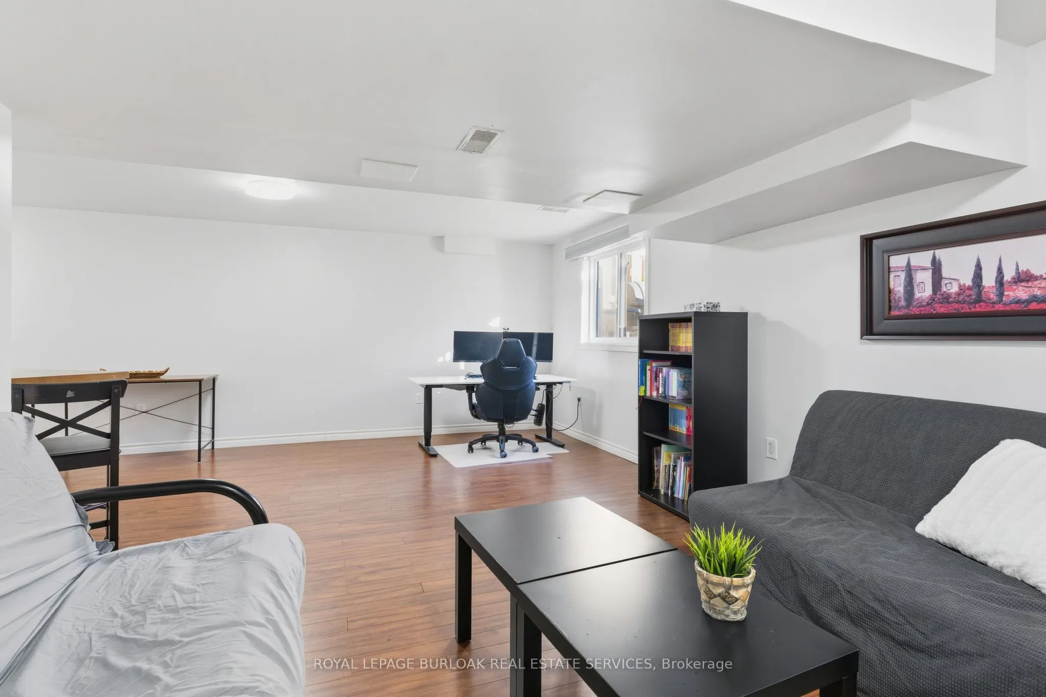 232 Stonehenge Drive, #37