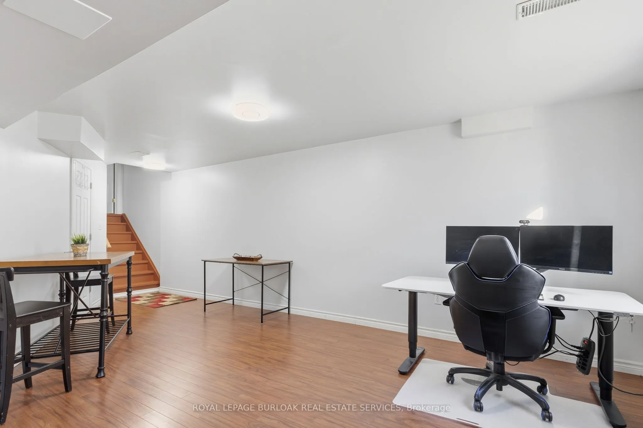 232 Stonehenge Drive, #37