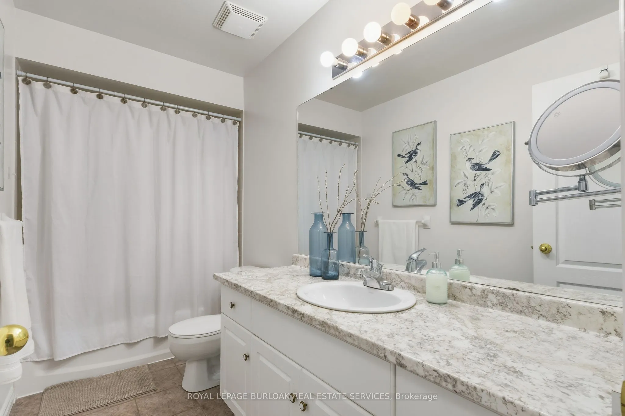 232 Stonehenge Drive, #37
