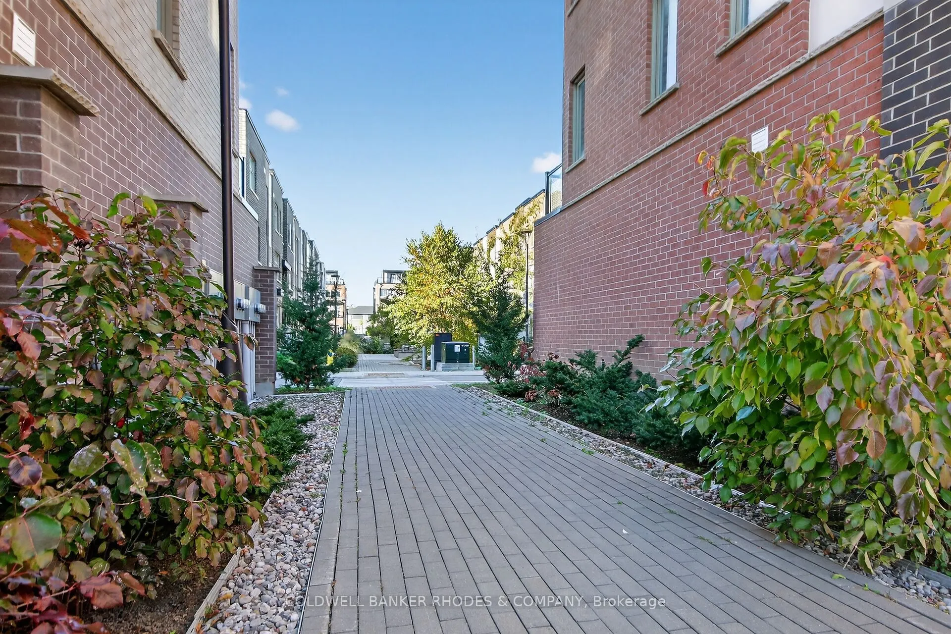 815 Mikinak Road