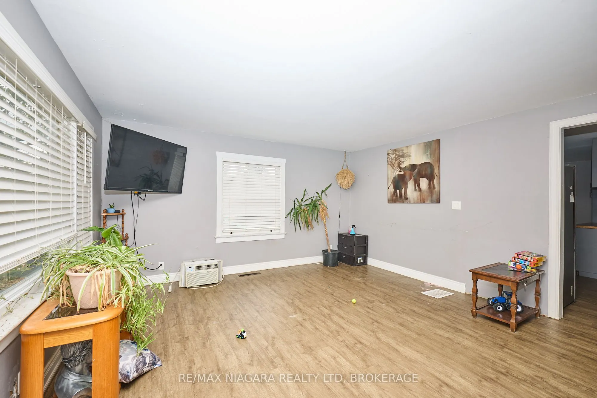 2503 Coral Avenue