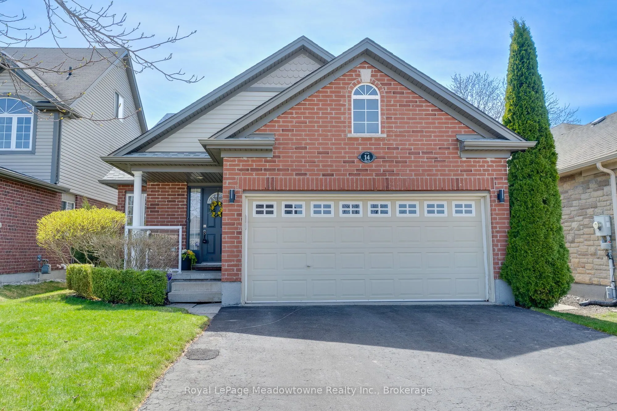 14 Atto Drive
