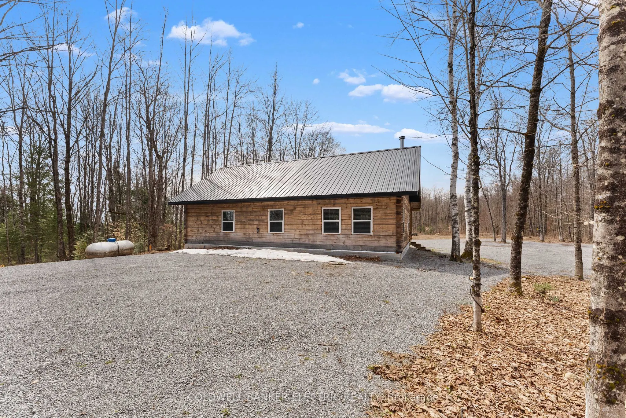 2075 Dyno Road