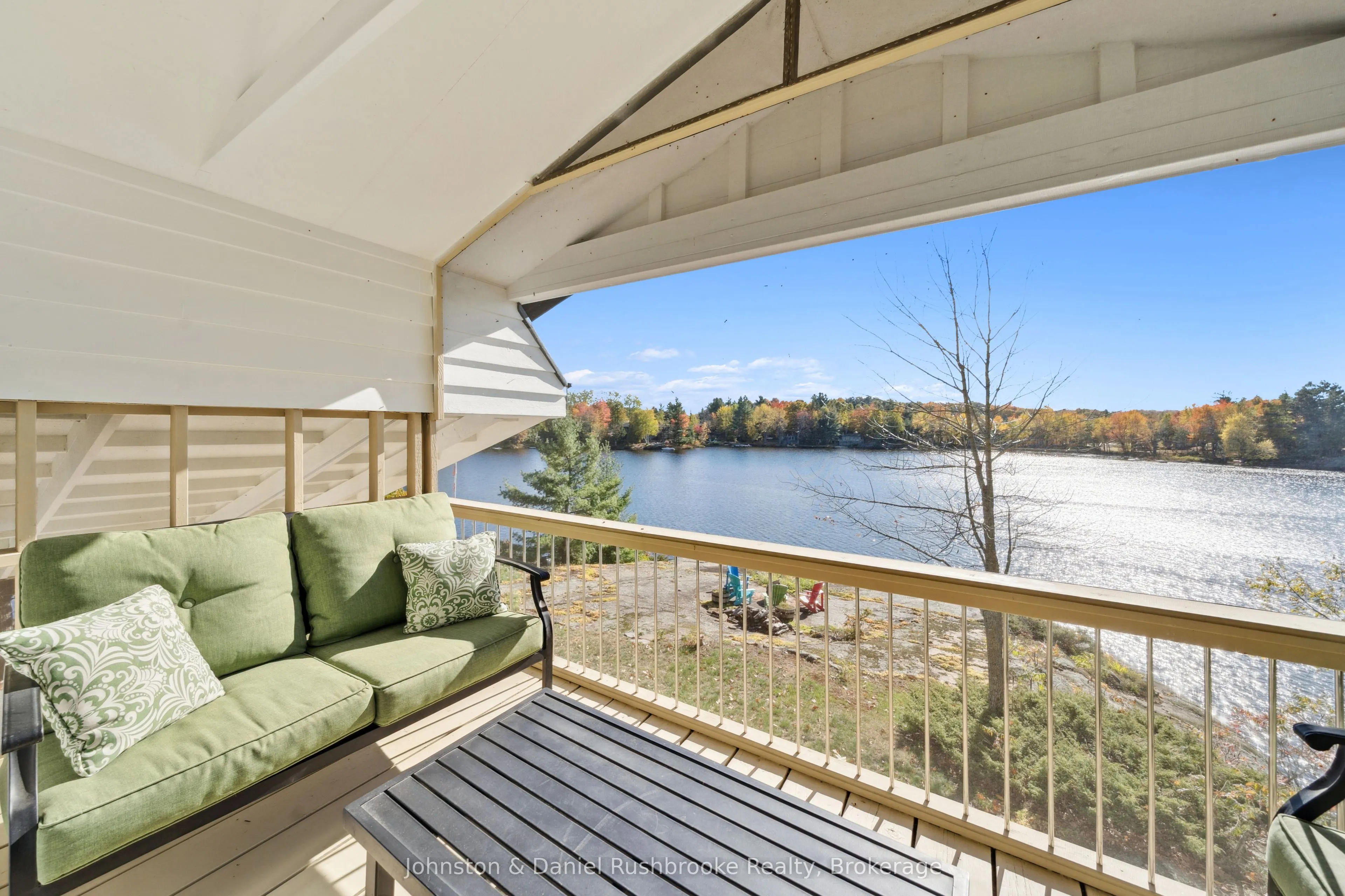 1042 El-Kee Point Lane