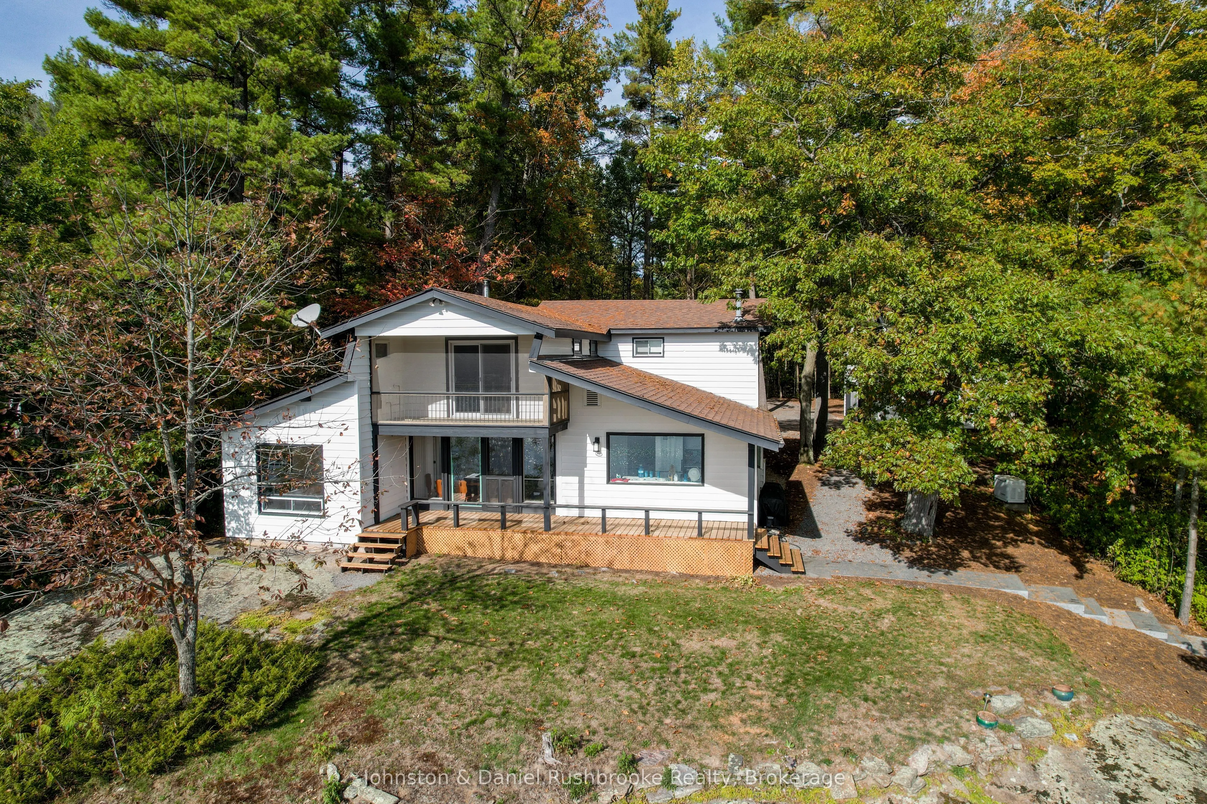 1042 El-Kee Point Lane