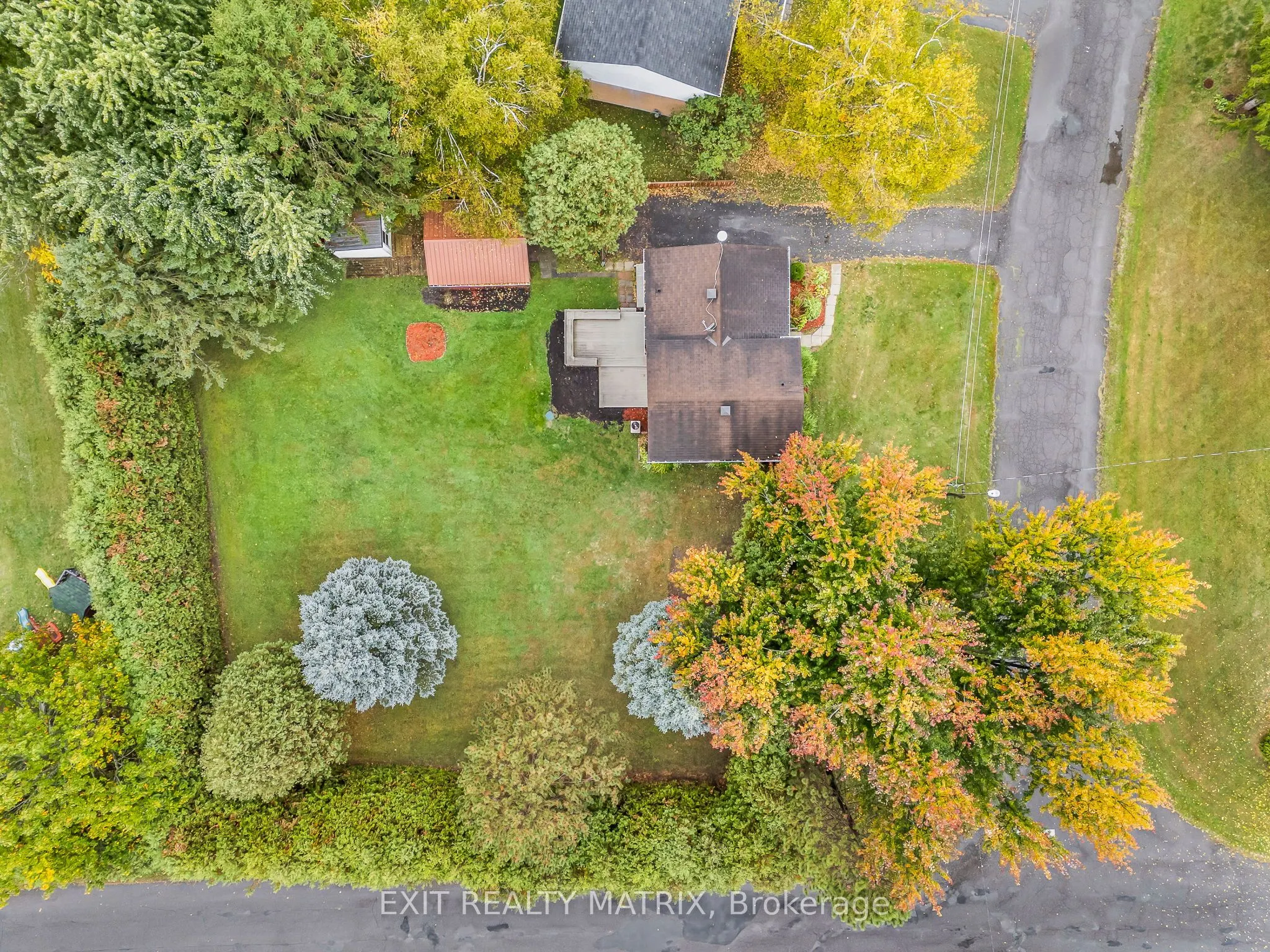 29 Louise Crescent