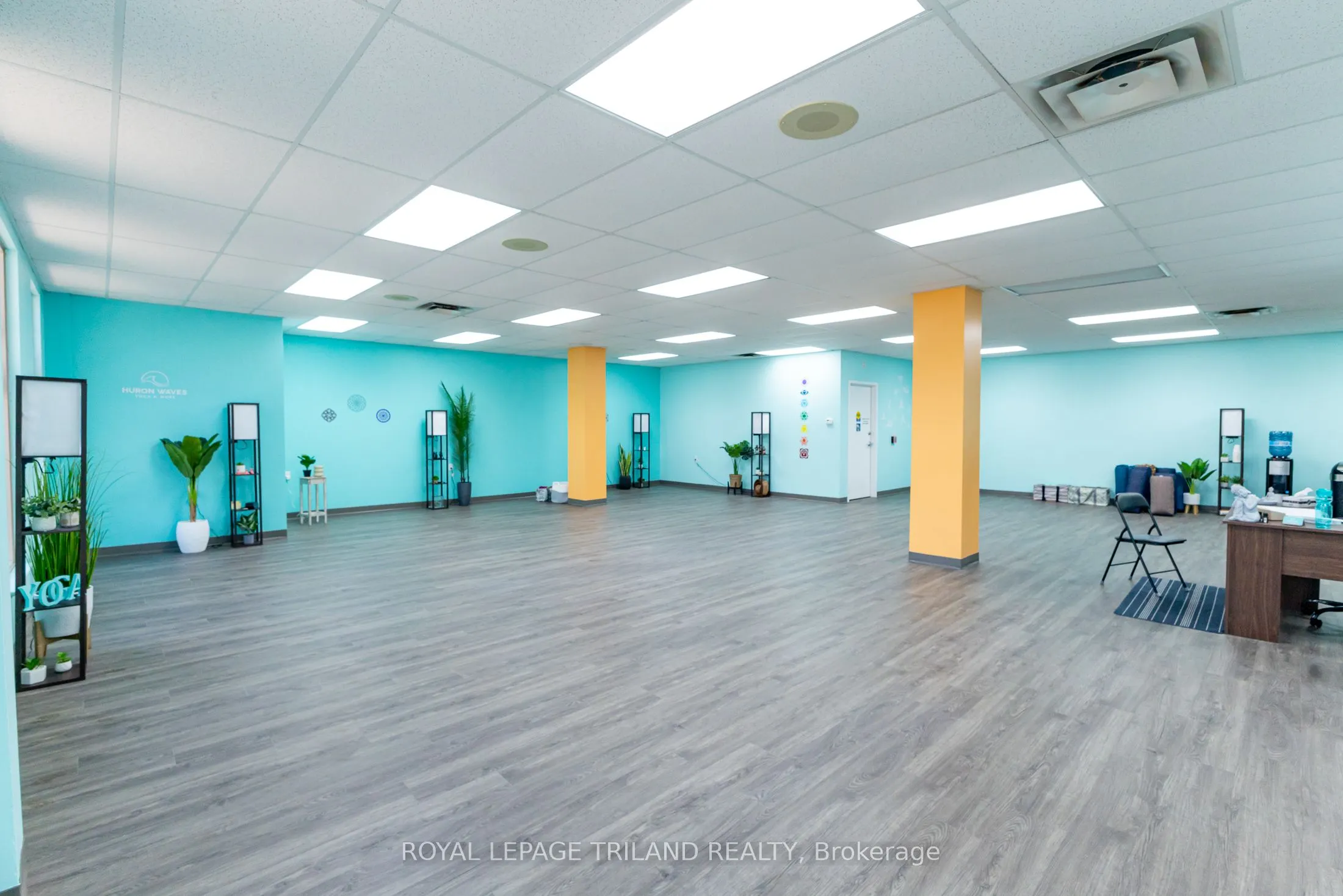 37 ONTARIO Street N, #1