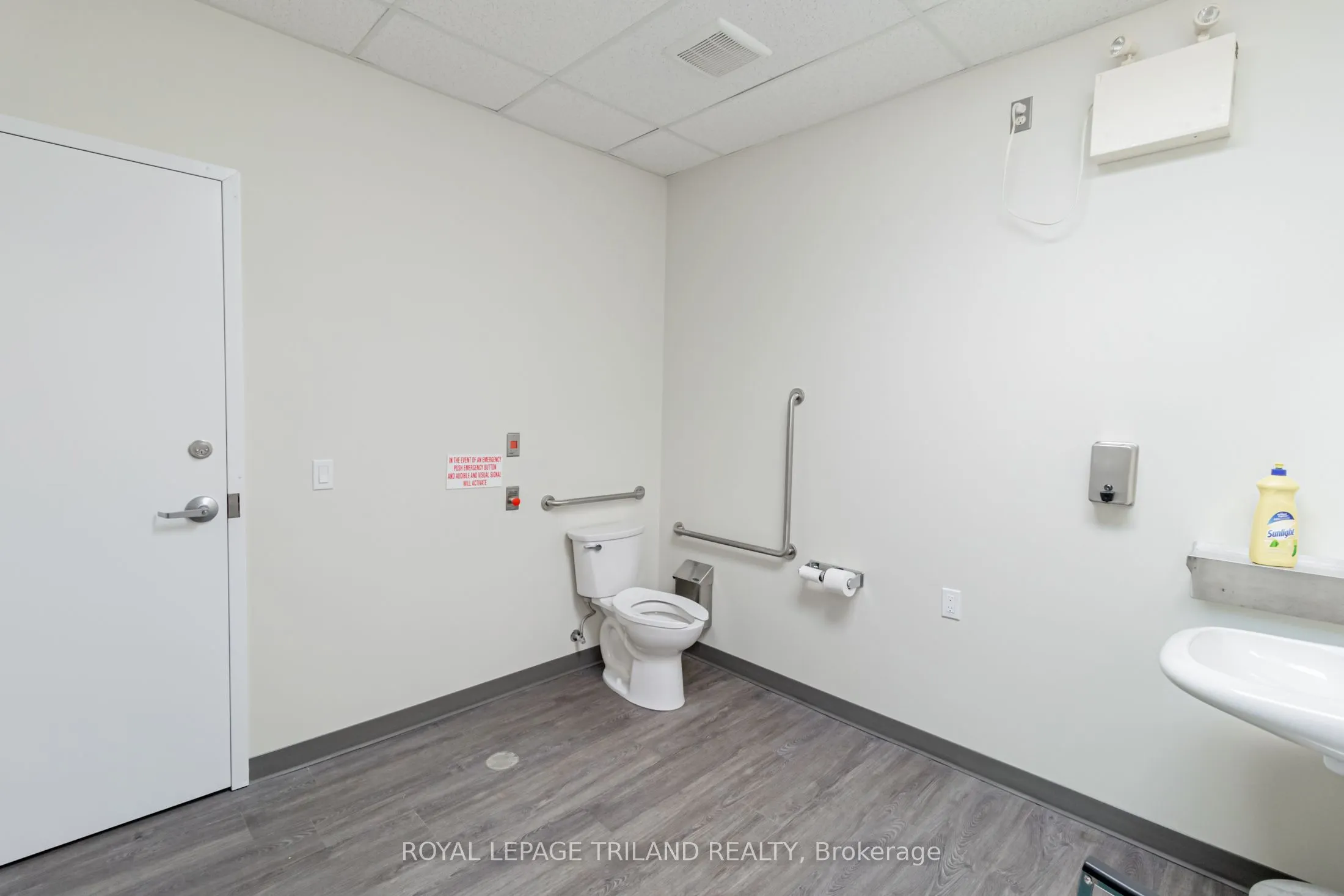 37 ONTARIO Street N, #1