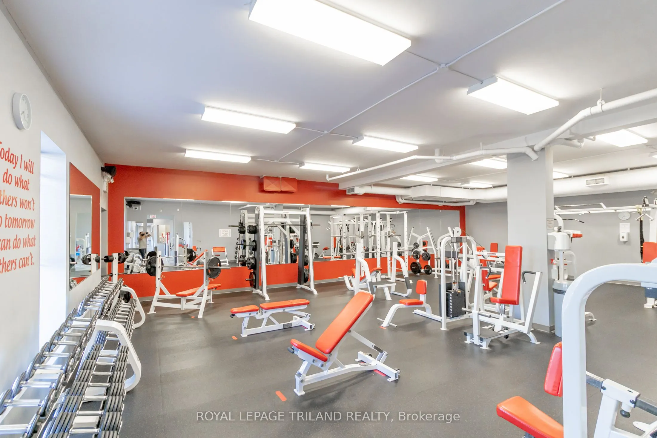37 ONTARIO Street N, #1