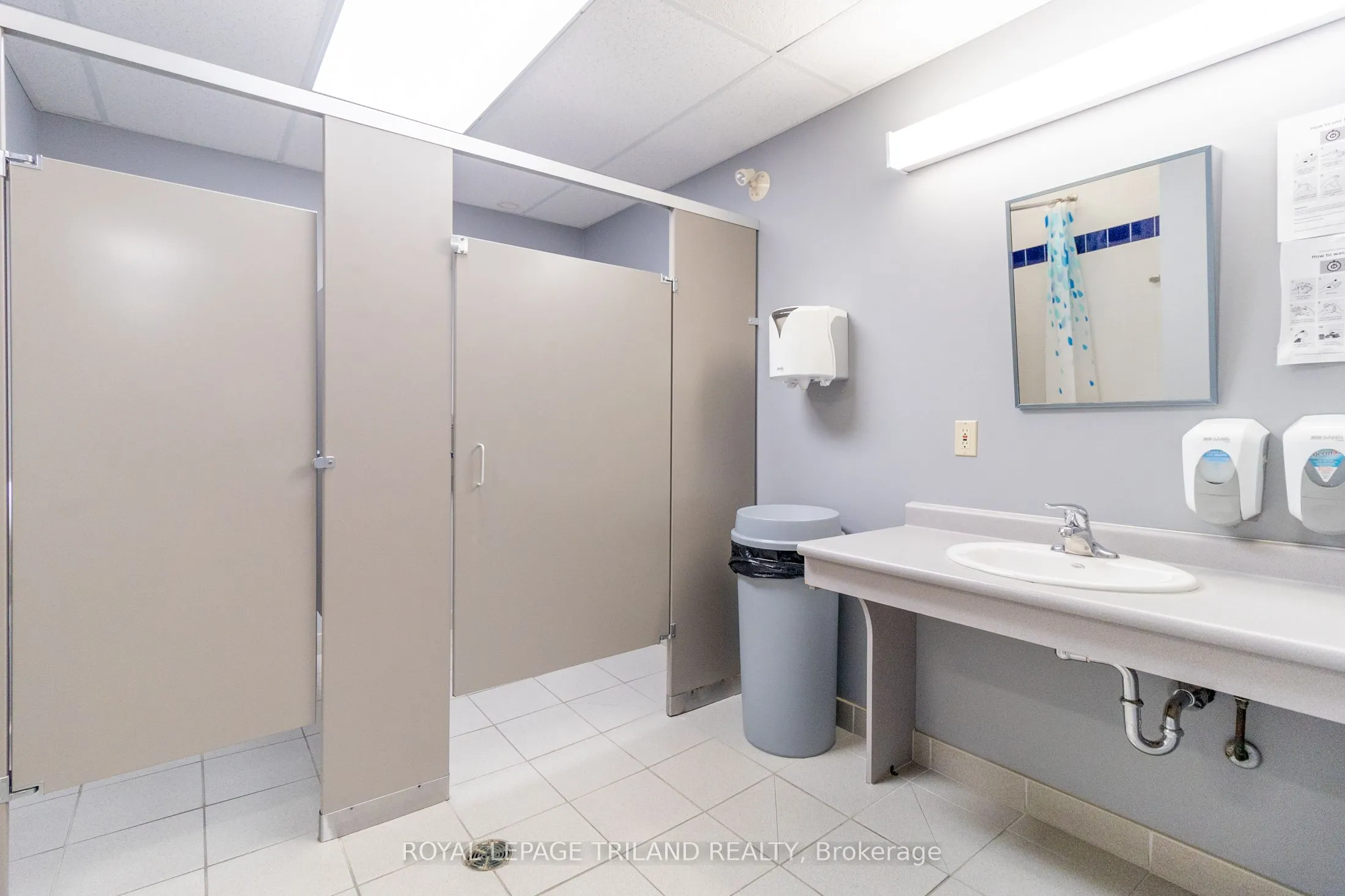 37 ONTARIO Street N, #1