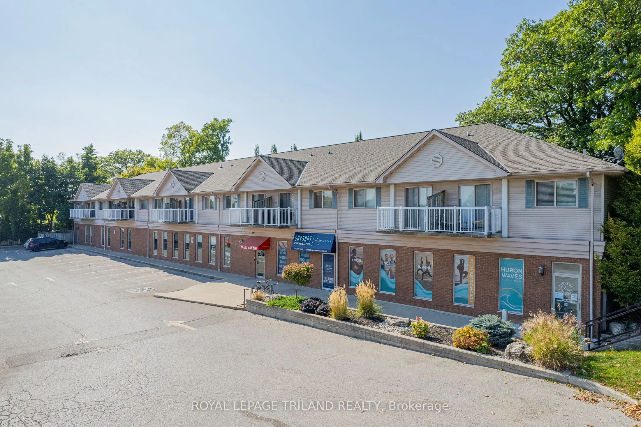 37 ONTARIO Street N, #1