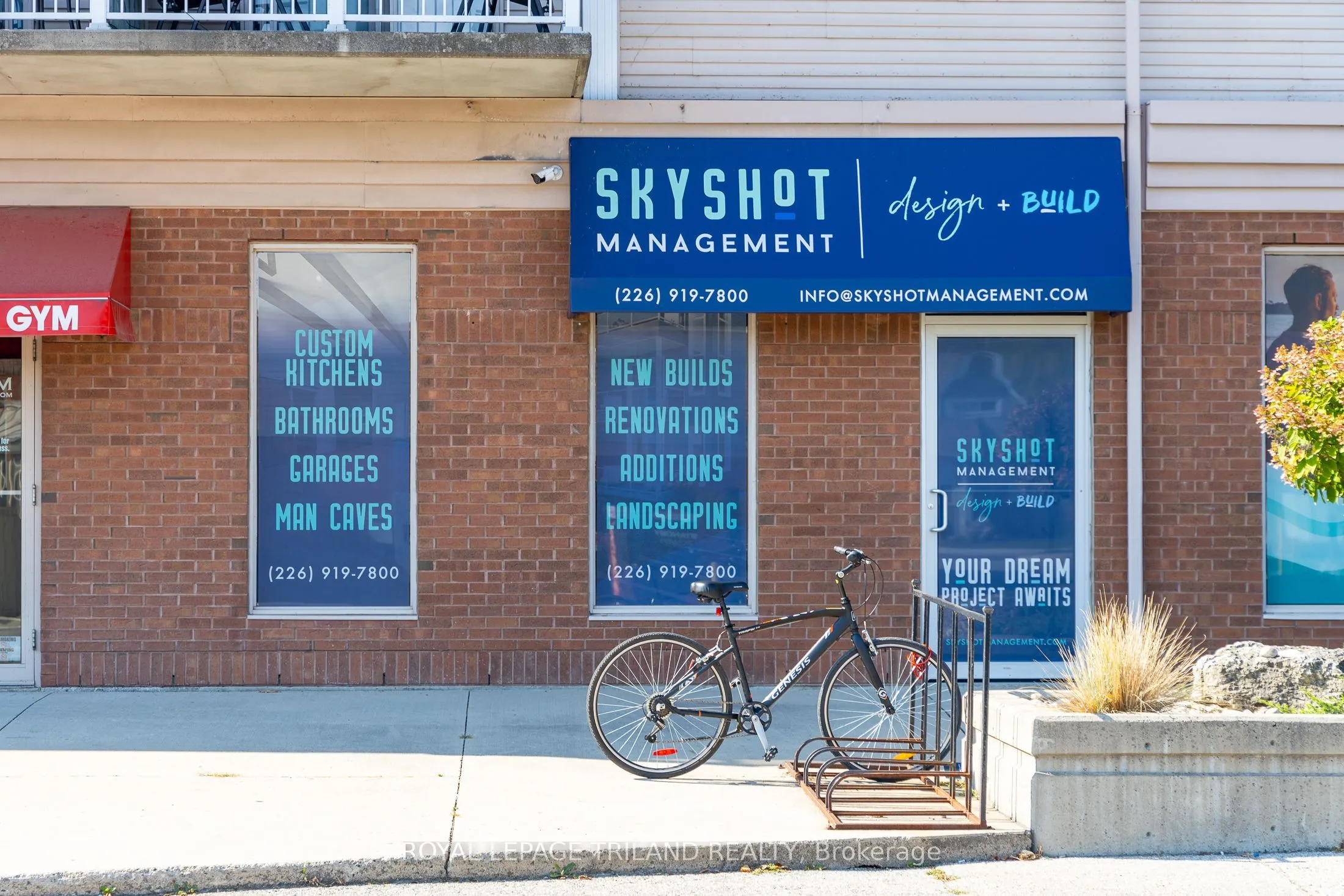 37 ONTARIO Street N, #1