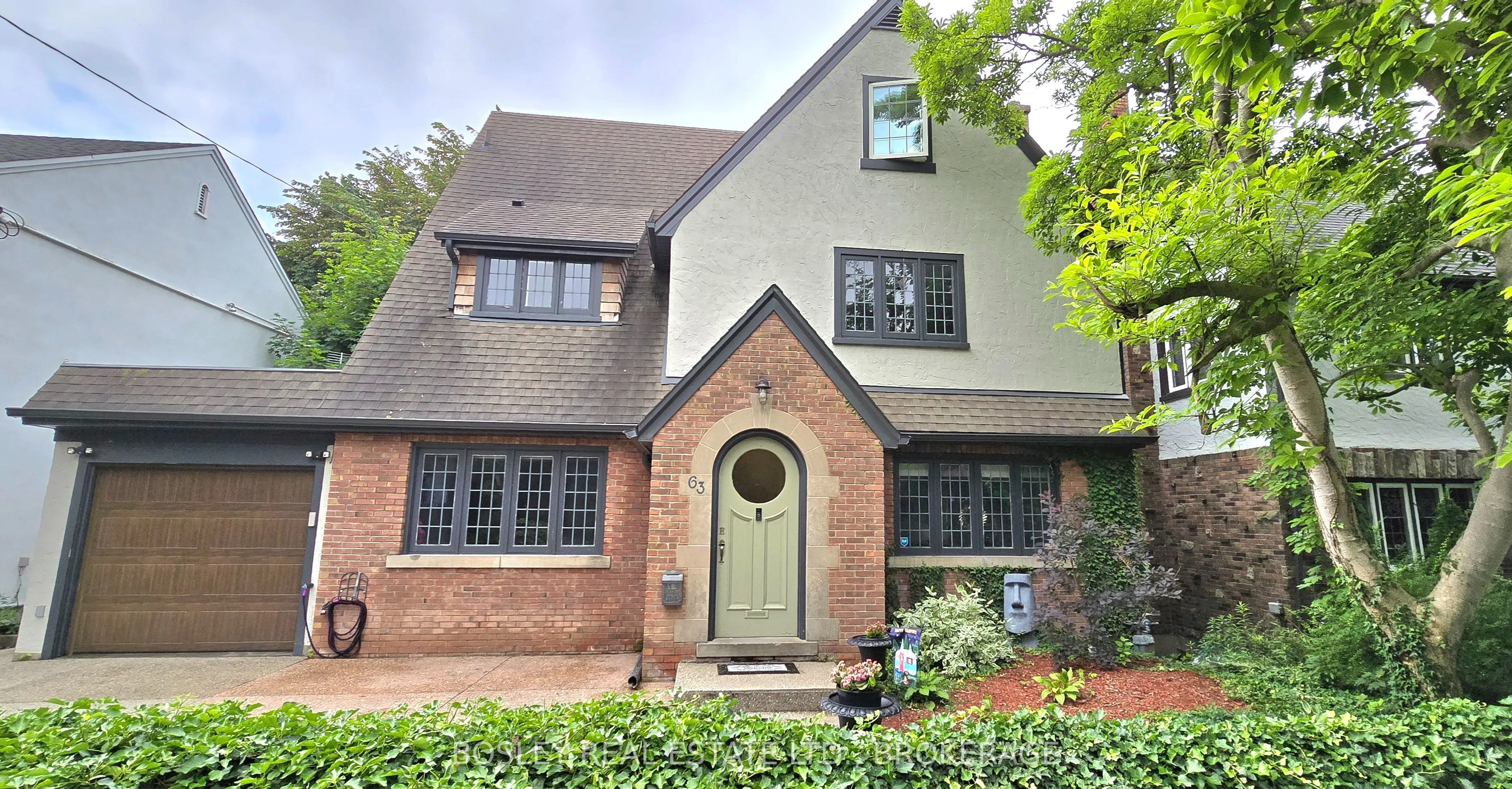 63 Yates Street