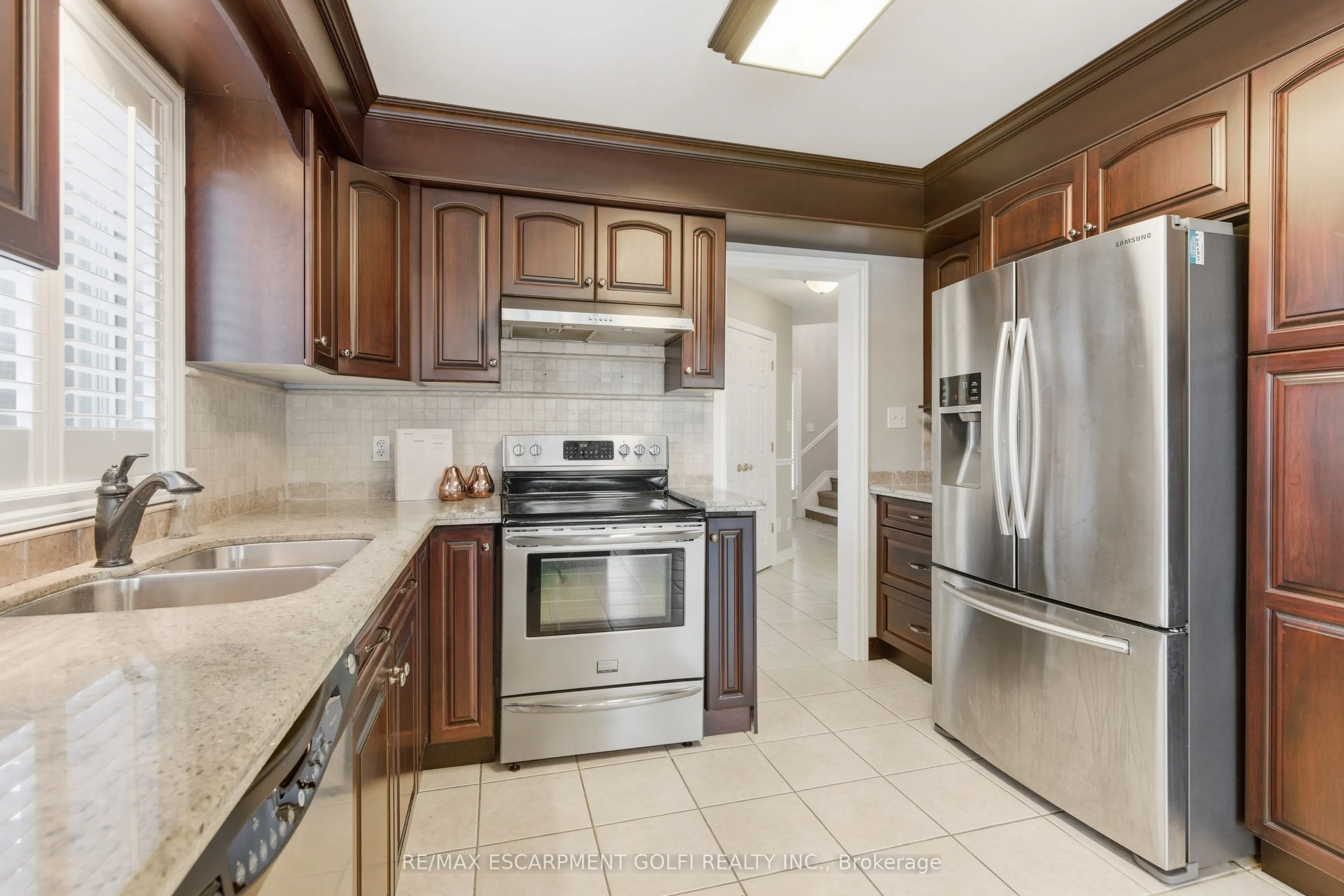 213 Dorchester Drive
