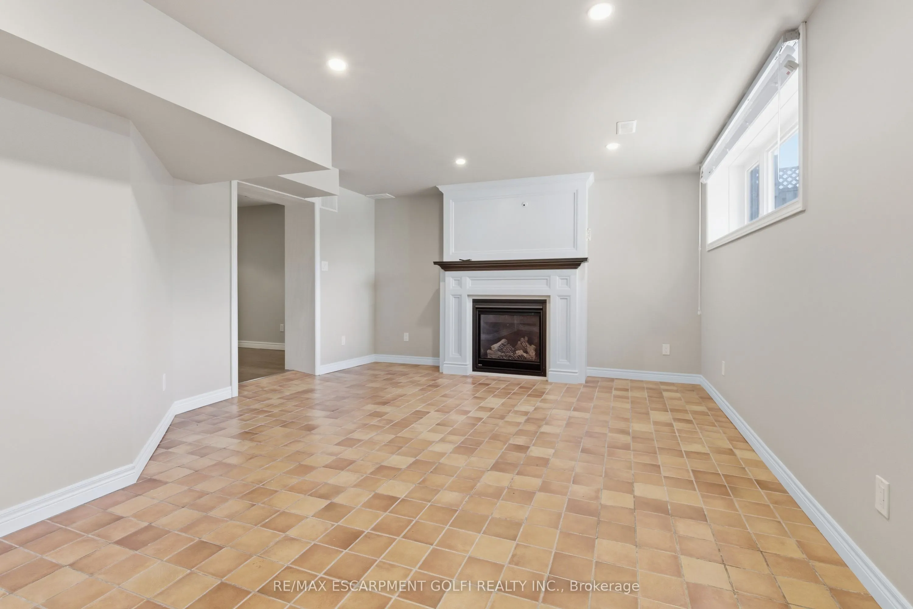 213 Dorchester Drive