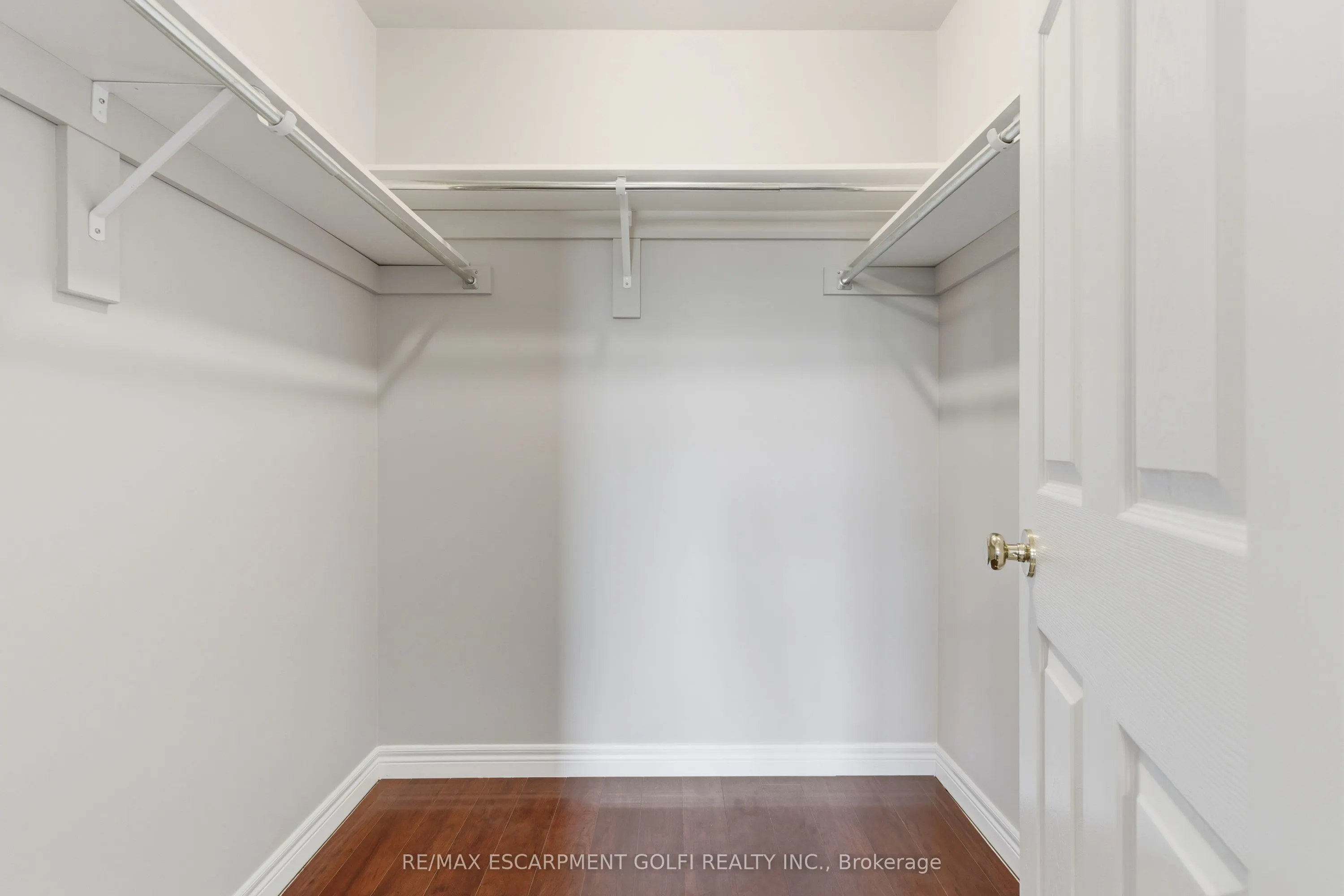 213 Dorchester Drive