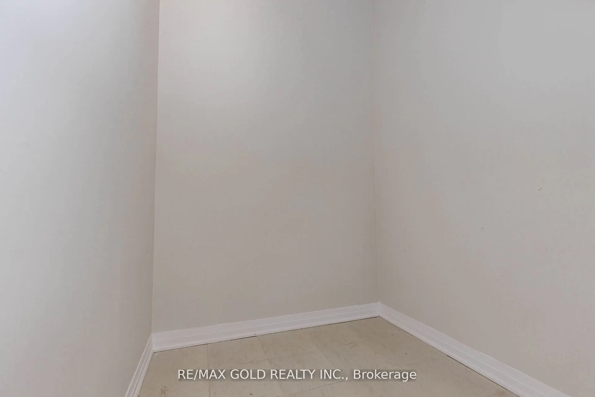 124 Seabrook Drive, #3