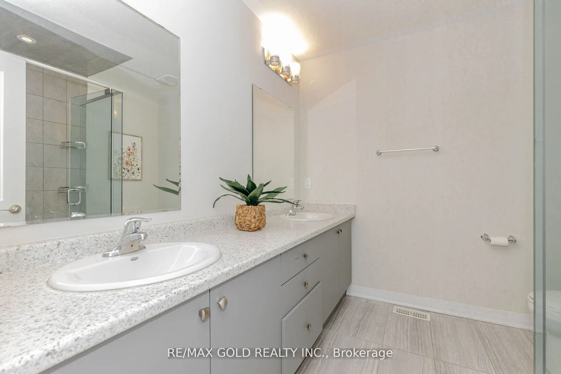 124 Seabrook Drive, #3