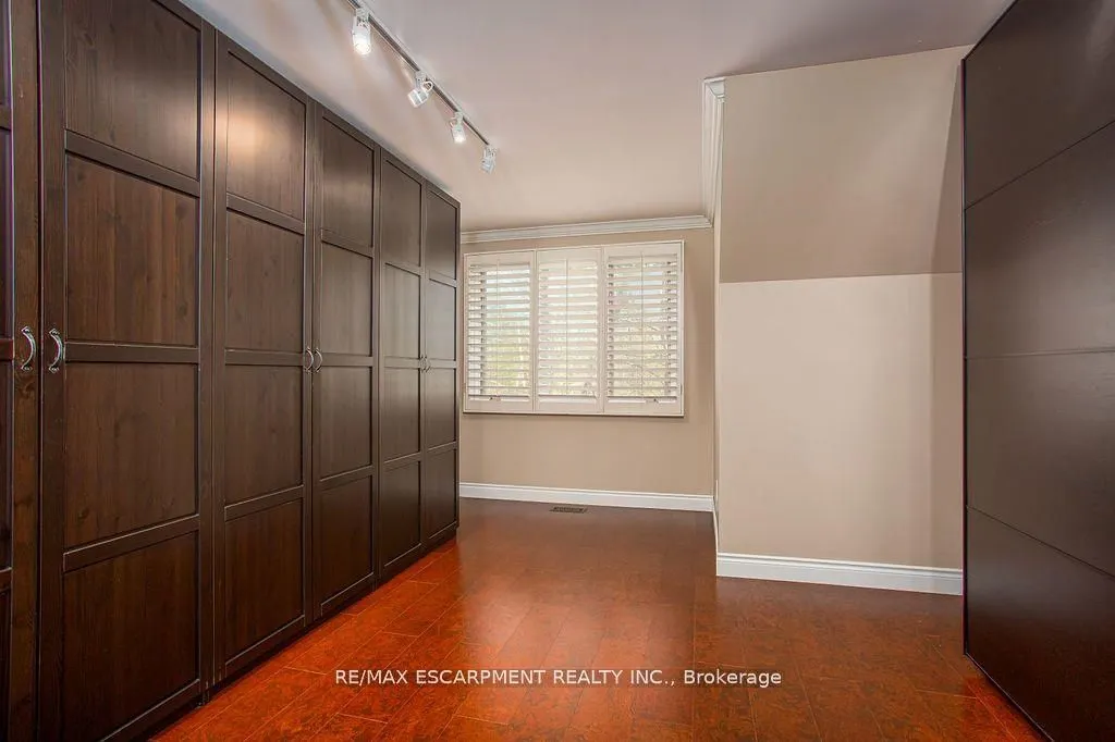 27 Blackberry Place