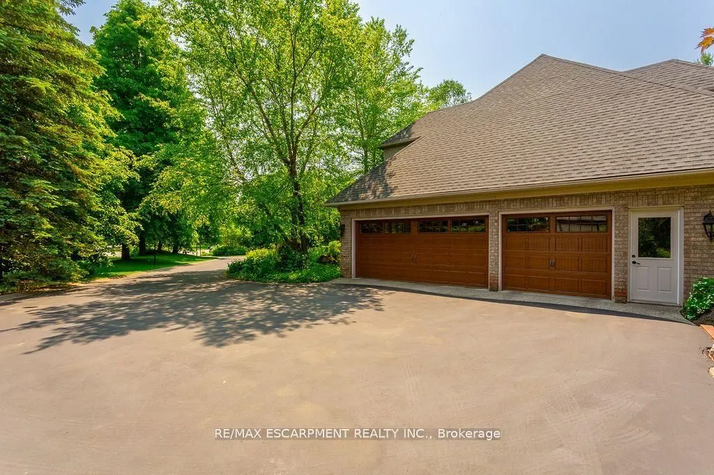27 Blackberry Place