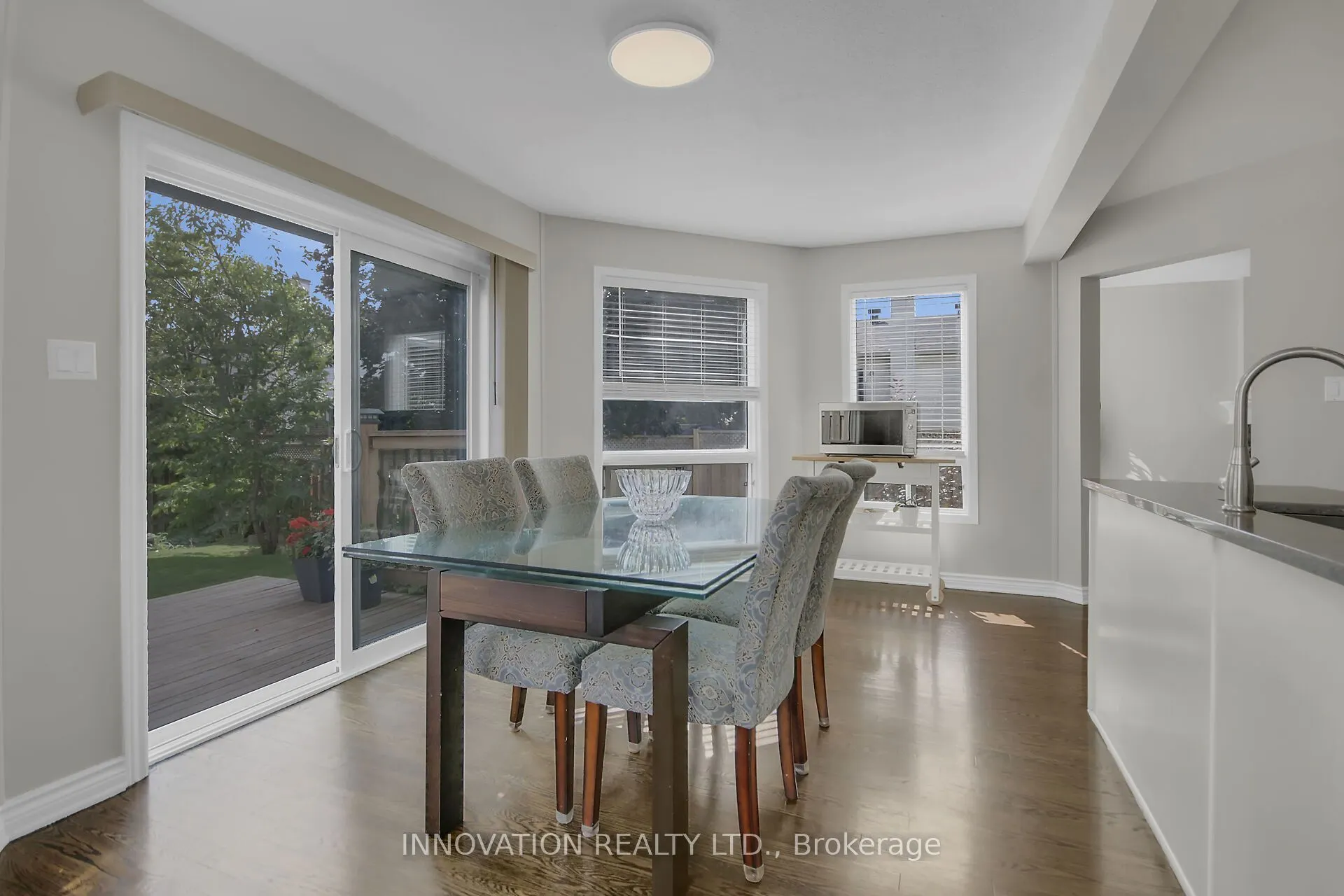 76 Chickasaw Crescent
