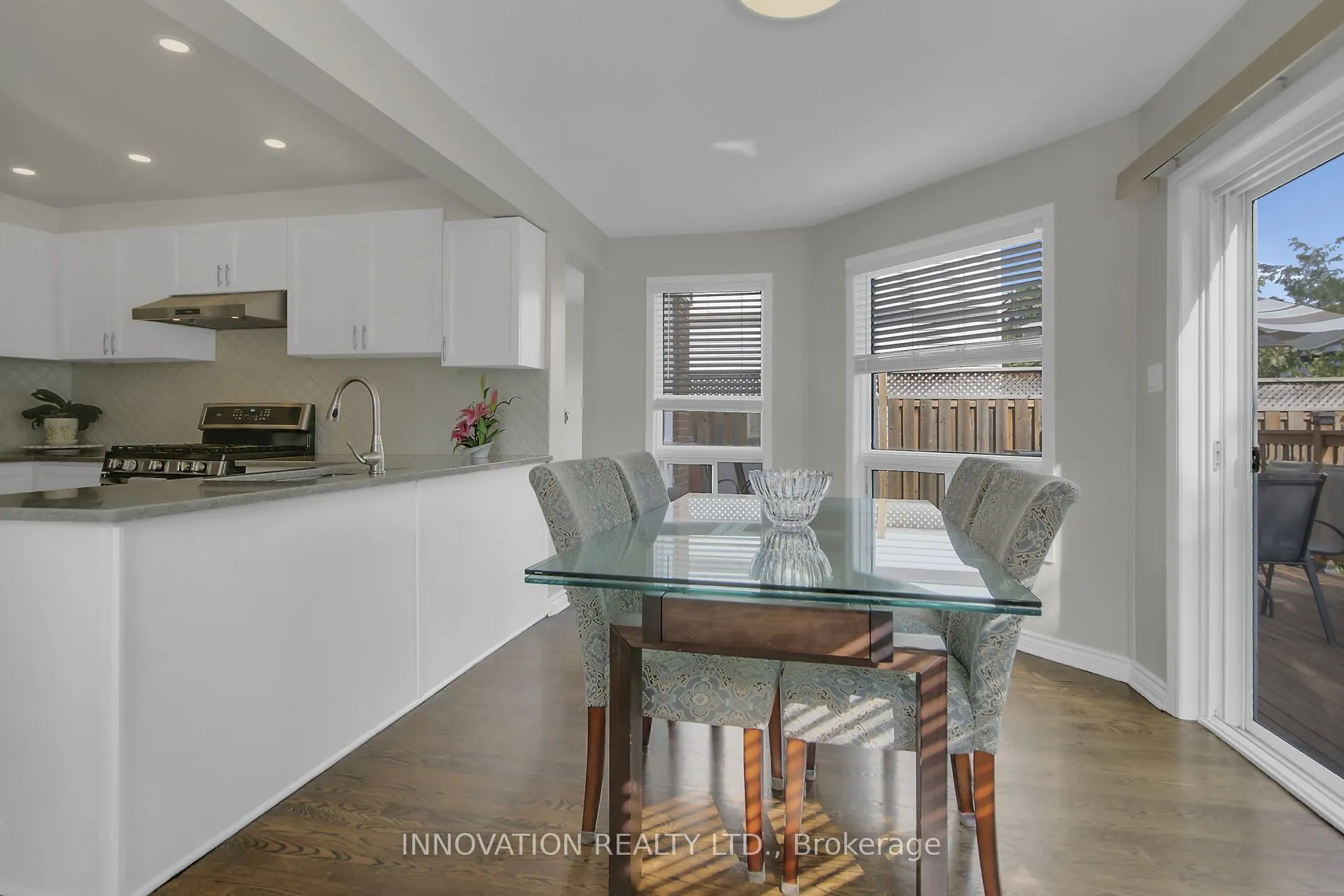 76 Chickasaw Crescent