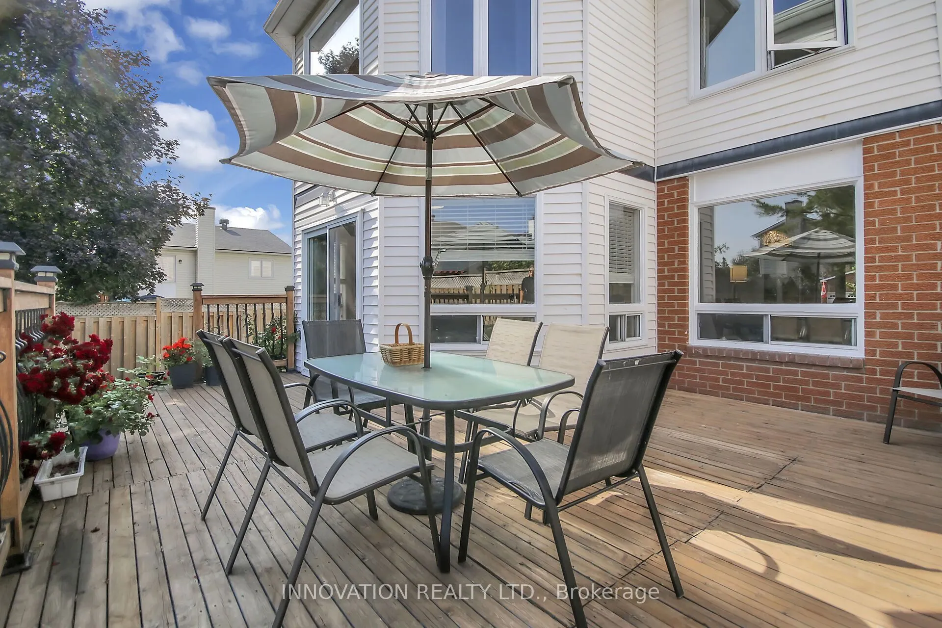 76 Chickasaw Crescent