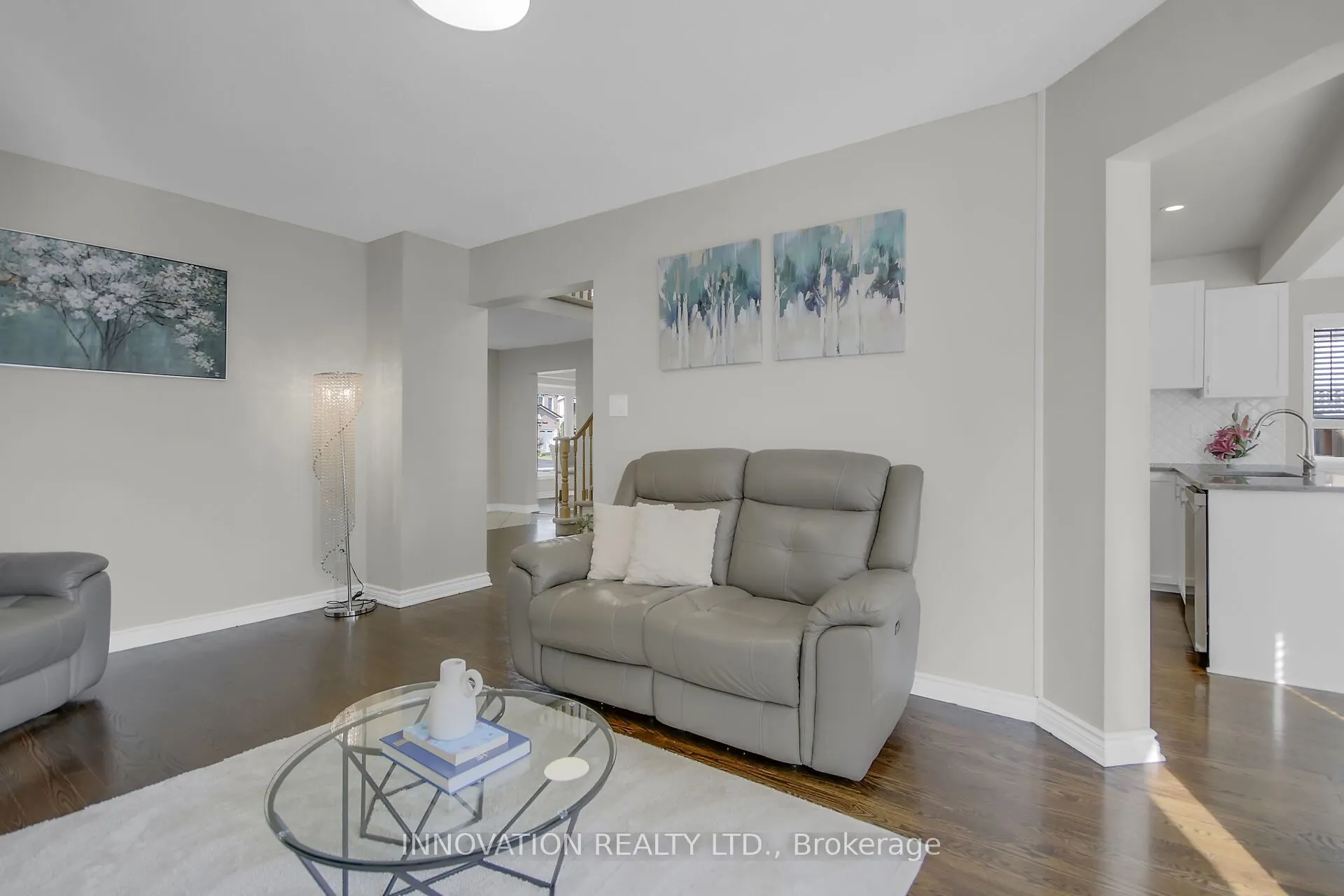 76 Chickasaw Crescent