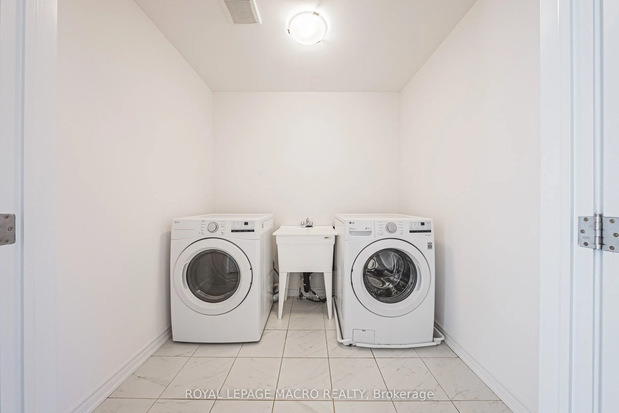 461 Blackburn Drive, #5