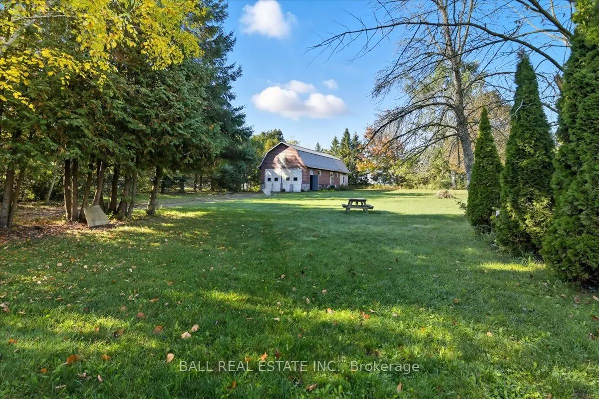 2046 Selwyn Road