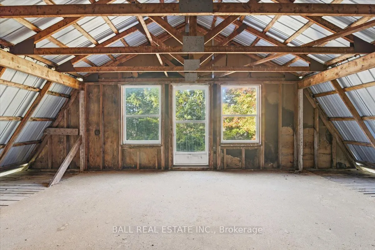 2046 Selwyn Road
