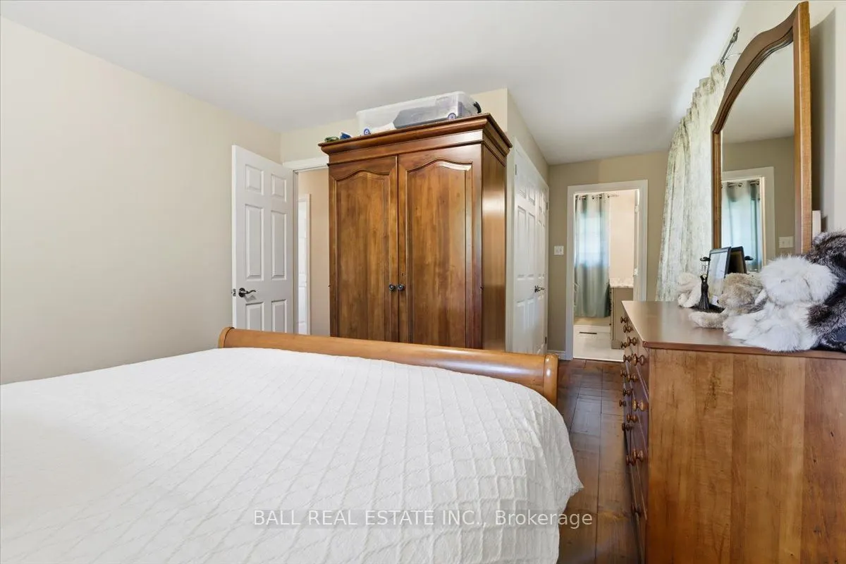 2046 Selwyn Road