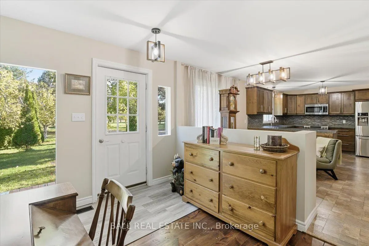 2046 Selwyn Road