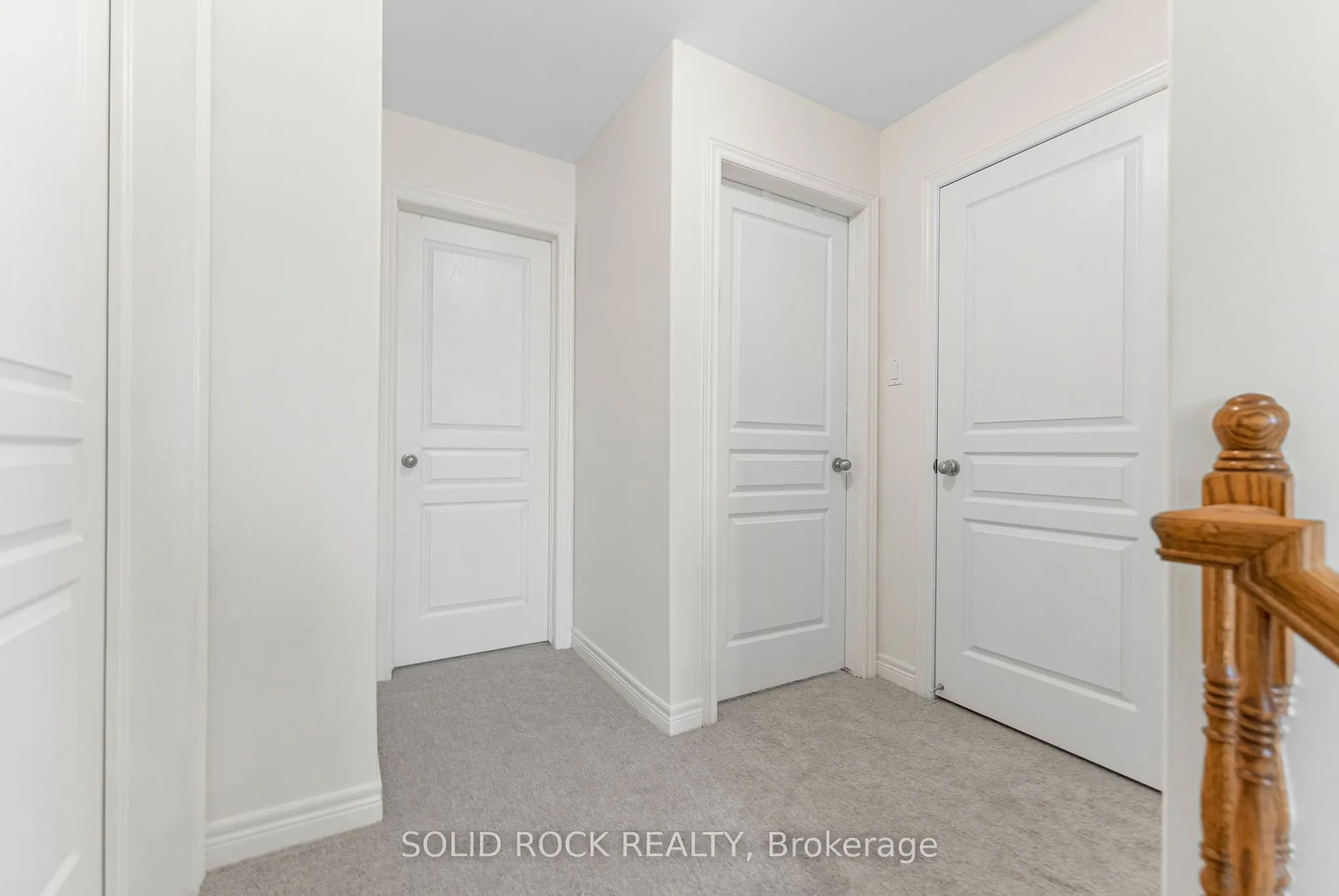 53 WILLOWSHORE Way