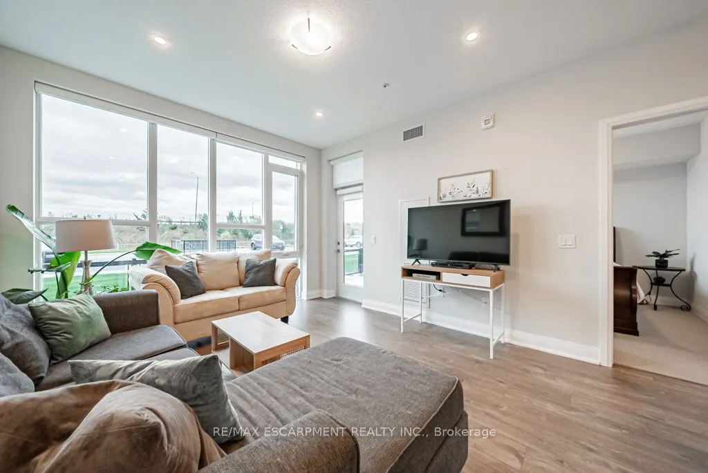 16 Concord Place, #118