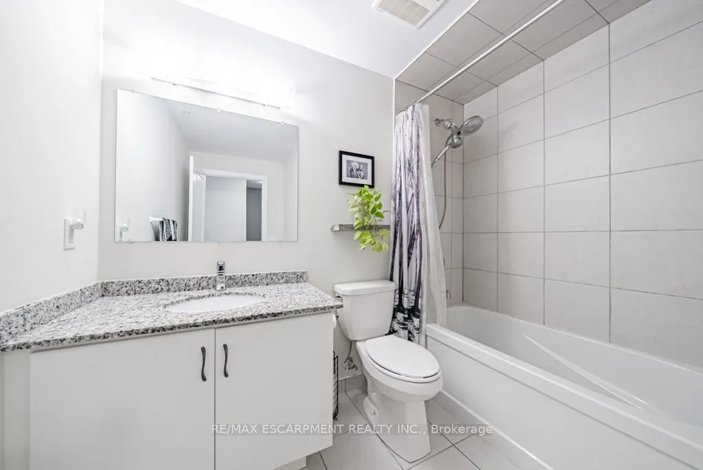 16 Concord Place, #118