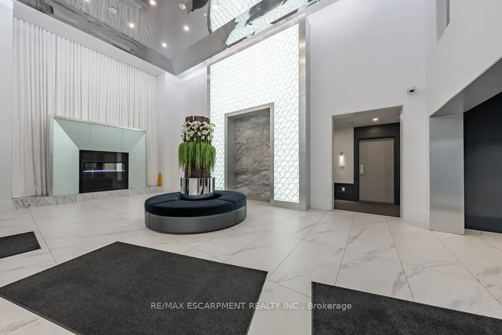 16 Concord Place, #118