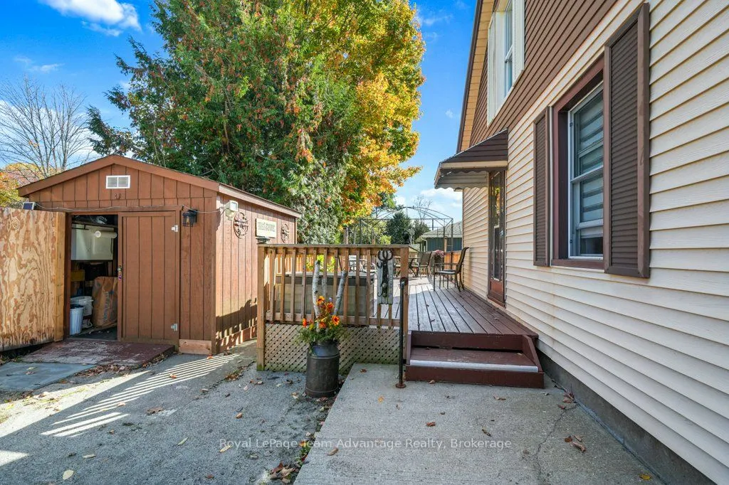 43 Hillcrest Avenue