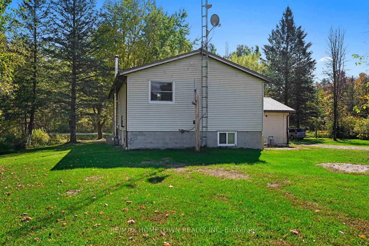 6290 6th Concession Road